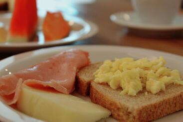 Hotel Good Stone Curvelo