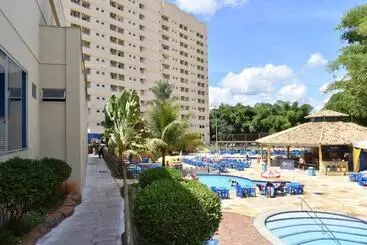 Aparthotel Flat Aconchegante Com Varanda No Golden Dolphin, Piscinas 24h E Wi Fi