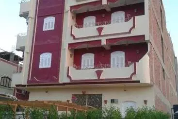 هتل آپارتمان Villa Carimo