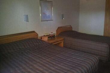 Fitzherbert Castle Motel