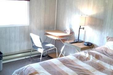 酒店 Bear Country Inn