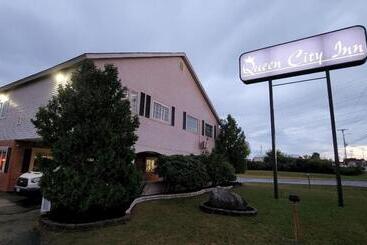 Motell Queen City Inn