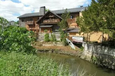 Otel Le Moulin De Lily