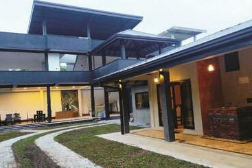 Hotel Noble Sight   Anuradhapura