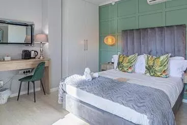 The Salene Hotel & Cottages
