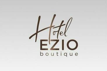 בית מלון כפרי Ezio