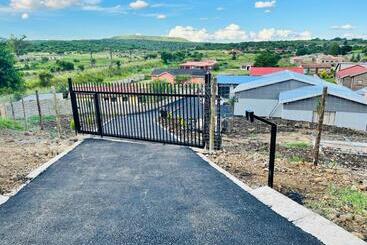 Aaron S Nest Bed And Breakfast