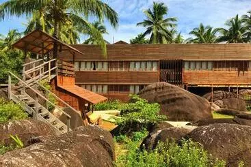Hotelli Natuna Dive Resort
