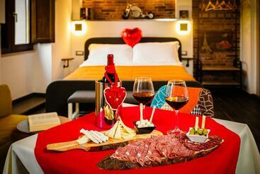 Пансион Monsuite Relais   Industrial Suite