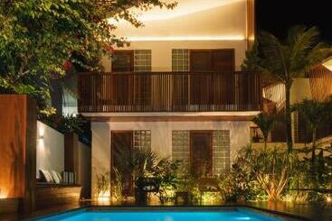 پانسیون Villa Nautica  Boutique