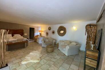 צימר Domaine De Sainte Annette