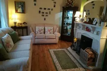 Bed & Breakfast Greystone House