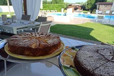 Nocleg ze śniadaniem Il Giardino Dei Pini