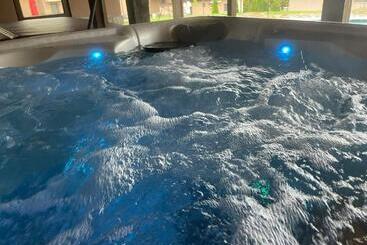 Отель хотелски комплекс саня