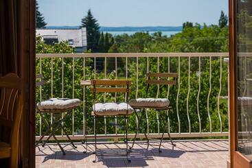 Pensão Balaton Vendégház