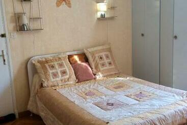 Пансион Chambre Independante + Sanitaire Près Centre Ville