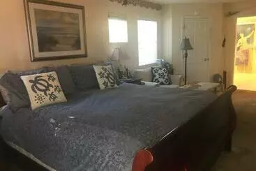 Her Castle Bed And Breakfast