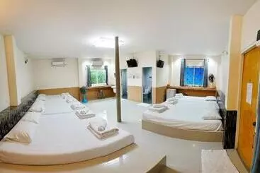 Pensió กู๊ดวิวสัตหีบ