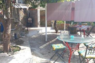 פנסיון Loft Rosa Con Terrazza, Bagno Privato E Doccia Esterna