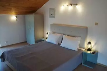 پانسیون Guest House Lambovi