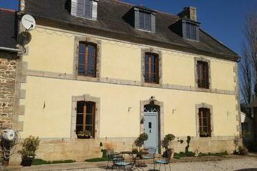 צימר Ty Gorre Ker Studio Rooms