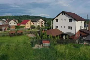 Pensiunea Lacul Albesti