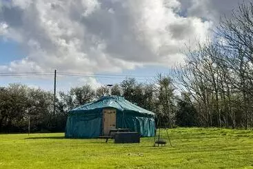 Vakantiehuisje Hawthorn Yurt Award Winning Wych Elm Glamping