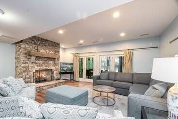 بيت ريفى Ritz On The Lake