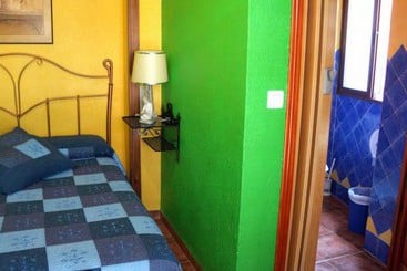 مسافرخانه Apartamentos La Miga