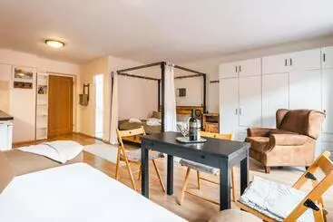 בית מלון כפרי Penzion U Náměstí At The Town Square