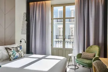 Hotel Vincci Larios Diez