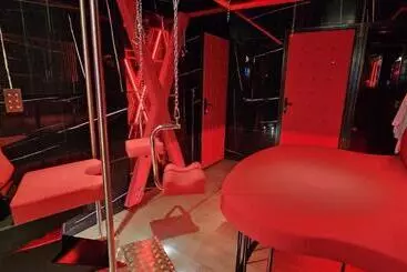 Hotel Loveroom La Garçonn Hyeres