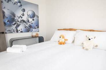 James Place At Castle Cottage