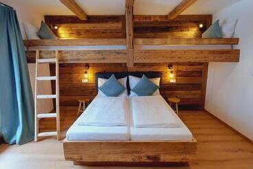 住宿加早餐  Alpenchalet Almrose