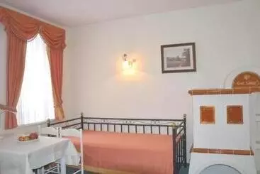 هتل Apartment Grattschlössl