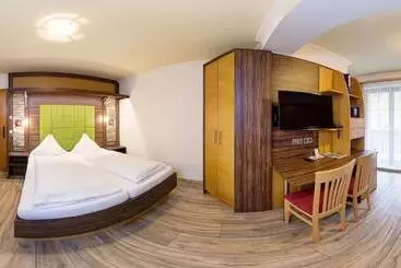 בית מלון כפרי Pension Egger