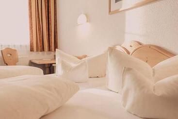 בית מלון כפרי Föhre