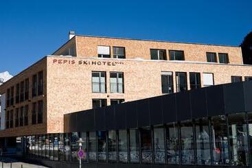 هتل Pepis Ski