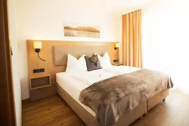 住宿加早餐 Frühstückspension Huber