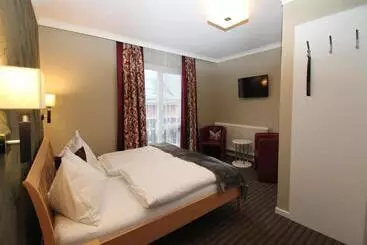 ホテル Gasthof Weissenbach