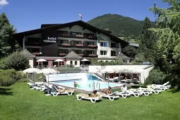 Hôtel Sonnalm   Spa,idyll,dining