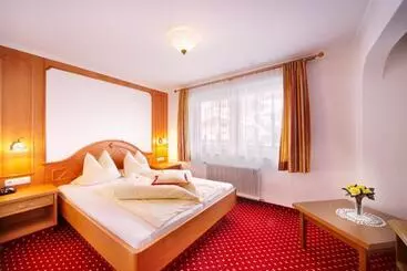 Smaragdhotel Tauernblick