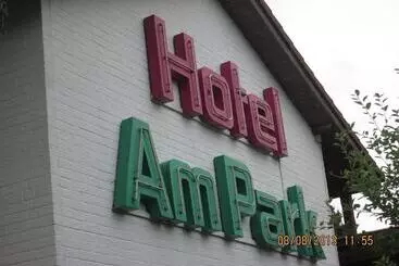 Отель Am Park