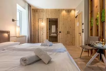 Good Life Hotel Garden