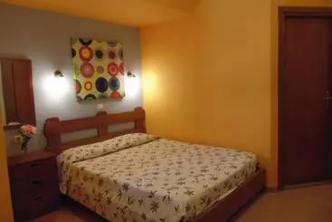 Отель Paraktio Beach