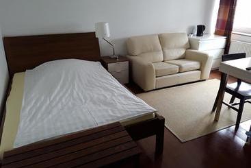 Hotelli Wohnenaufzeit/ Alpha