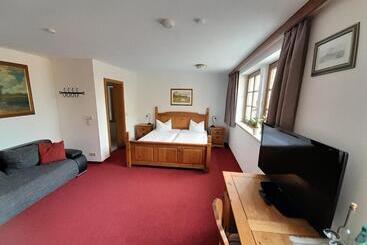 Altstadthotel Schloss Schänke Garni