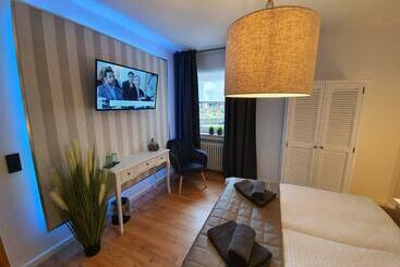 Отель Reinhardshäusle Pension & Wellness