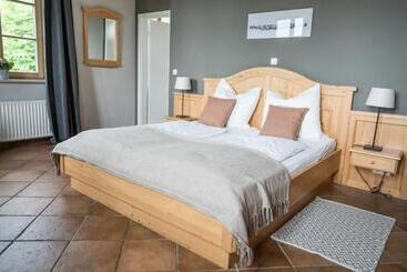 Hotel Tegernseer Hof