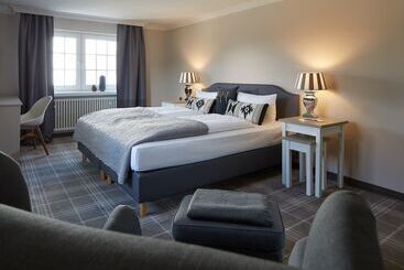 膳宿费 Gastehaus Warsteiner Welt